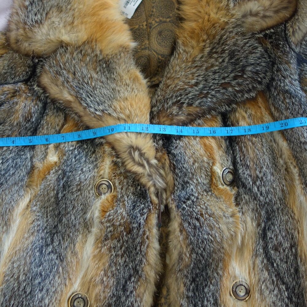 Real Fur Coat - Picture 15 of 16